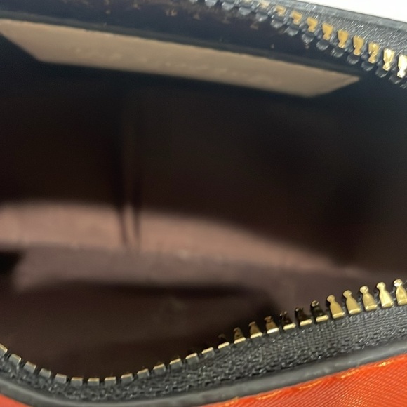 Marc Jacobs “The Snapshot Bag” Black, Orange & Cream—BEAUTIFUL!! Like New!! - Picture 9 of 14